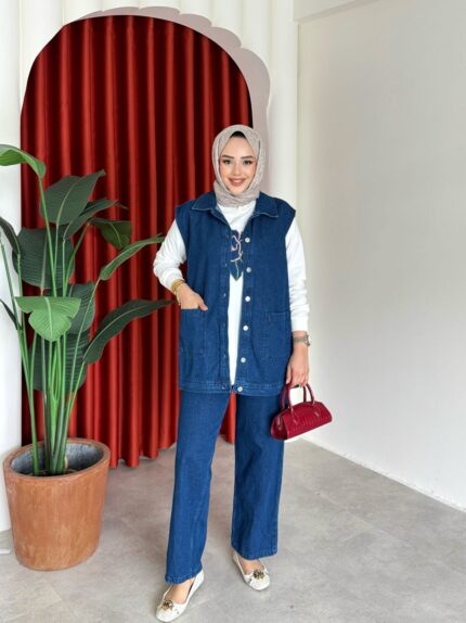 <tc>Ensemble Nermin avec 3 pantalons</tc>