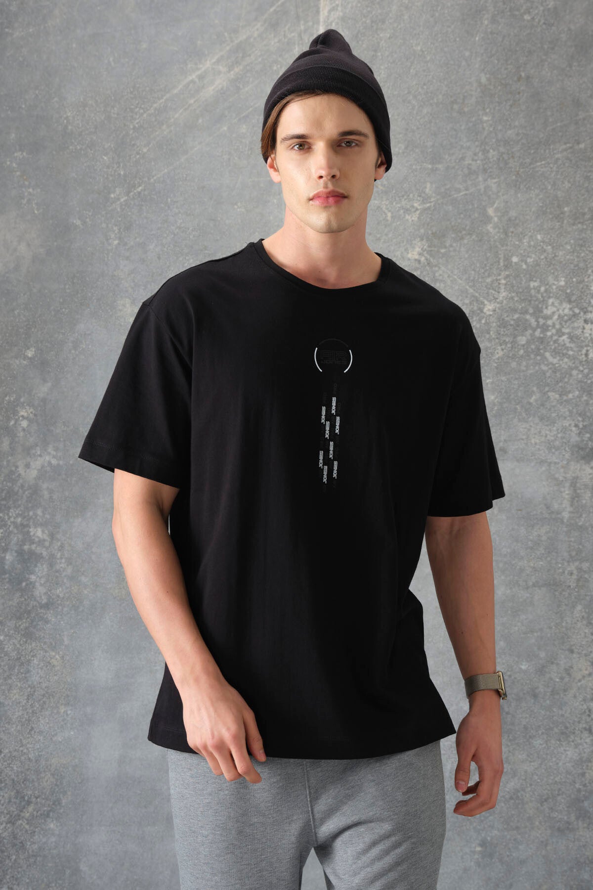 erkek-oversize-t-shirt-o-yaka-siyah-54981-230842-54-B.jpg