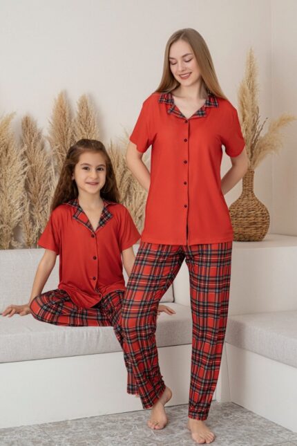 <tc>Ensemble pyjama à carreaux à manches courtes pour mère et fille (les produits mère et fille sont vendus séparément)</tc>