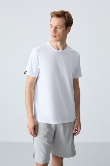 <tc>T-shirt homme basique à manches courtes, coupe standard et col rond - 87911</tc>